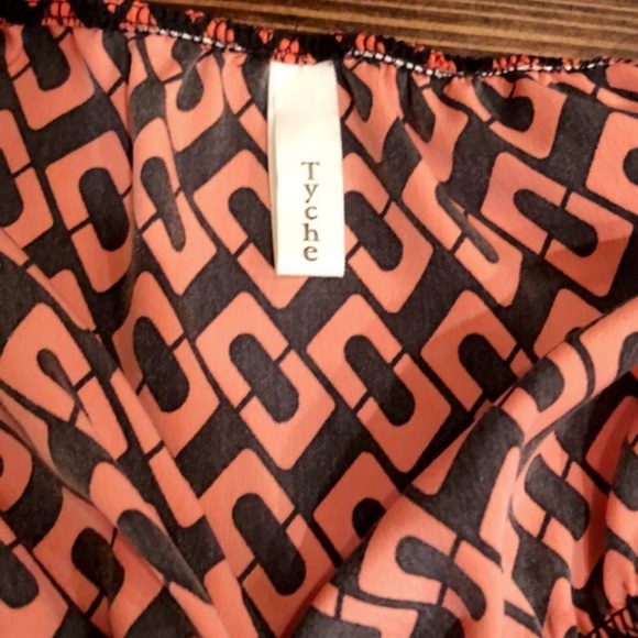 Halter pantsuit - Picture 3 of 4